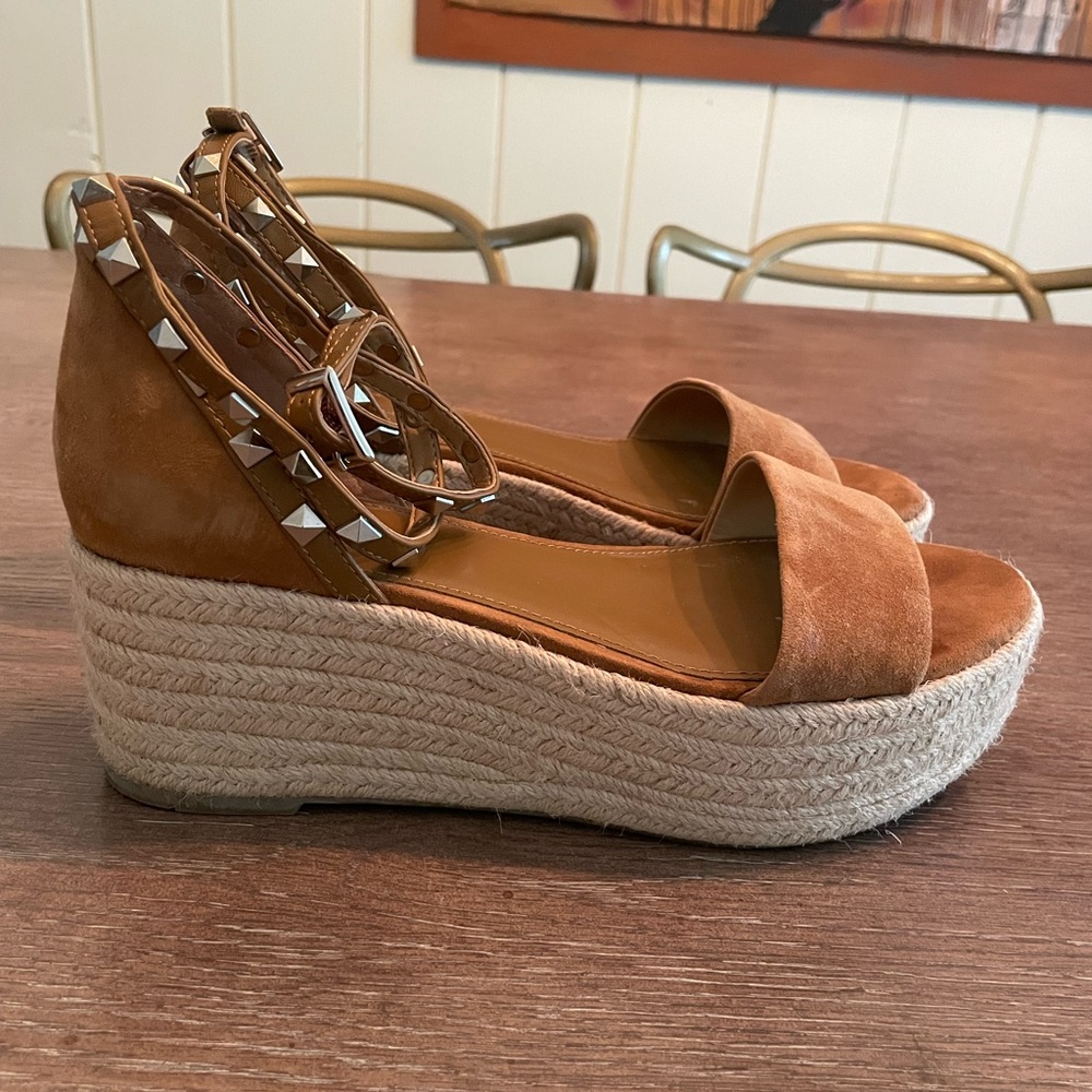 marc fisher jazlyn espadrille wedge sandal size 8 EUC